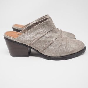 OTBT Mules Heels Iridescent, Size 8.5